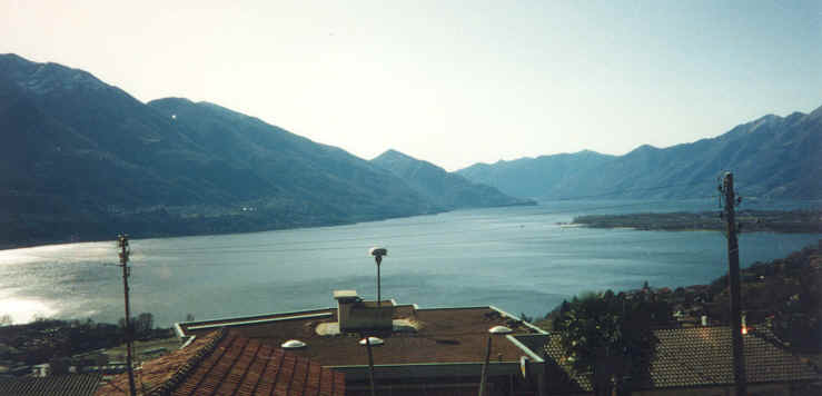 panorama.jpg (375389 bytes)